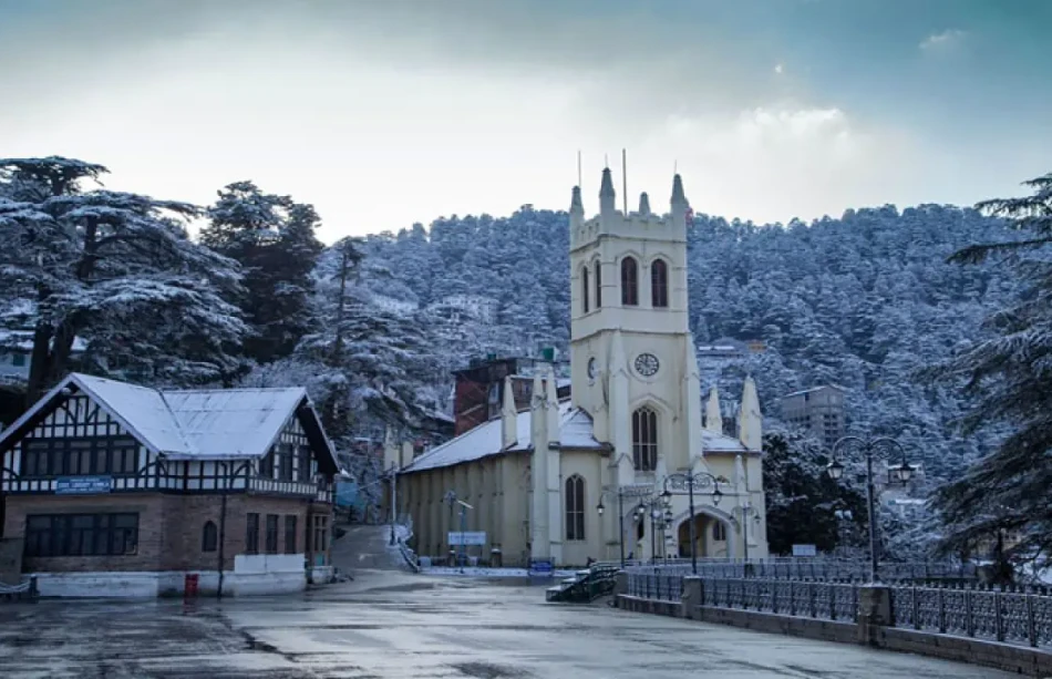 Murree Weather Guide: Best Time to Visit & What to Expect