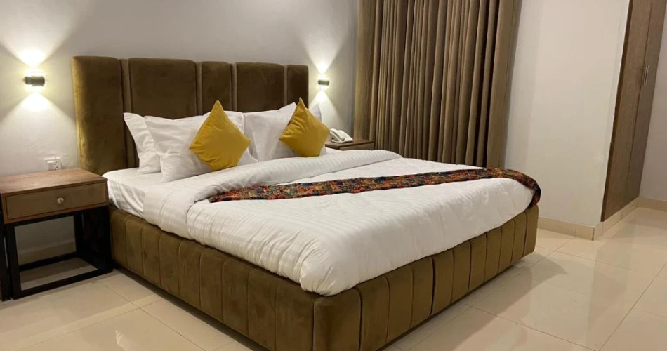 Best Hotels in Murree: Where to Stay for Comfort & Scenic Views